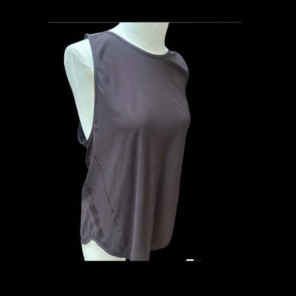 LULU tank - PLUM - Picture 1 of 4